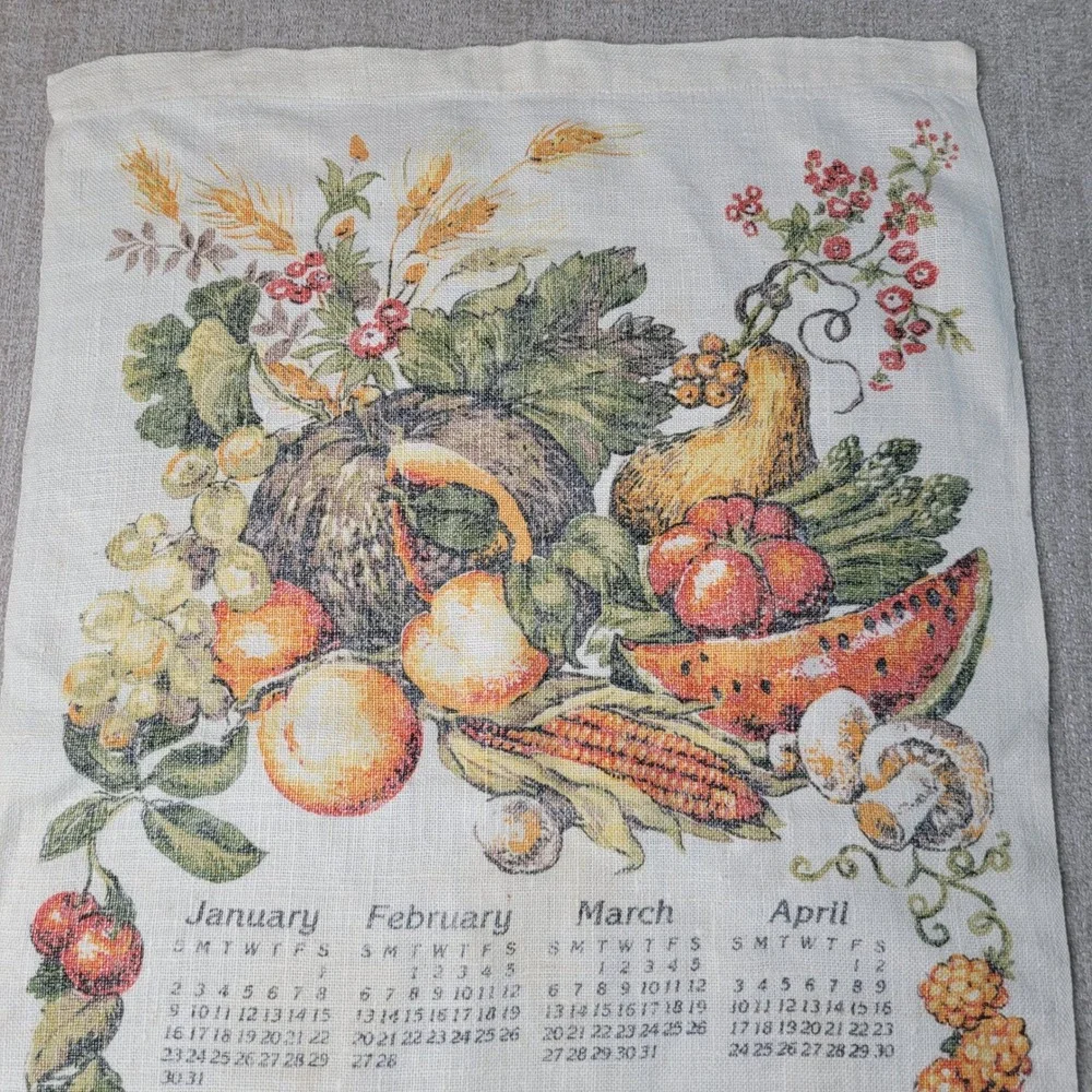 Unbranded tea towel